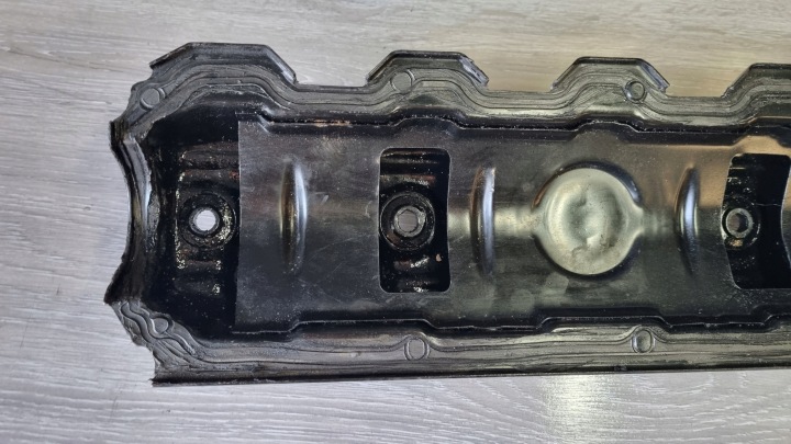 VW T4 2.4 D COUVERCLE DE SOUPAPES CULASSES 074103360A