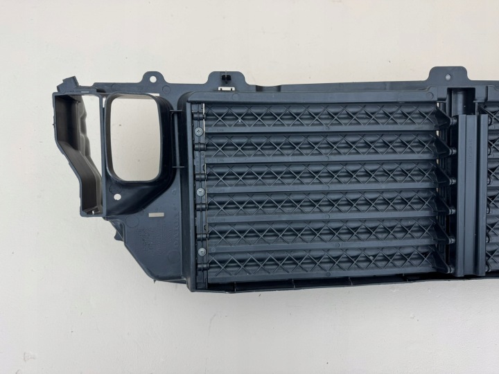 VOLVO S90 II V90 16R- GUIDE D'AIR JALOUSIE A24051103312