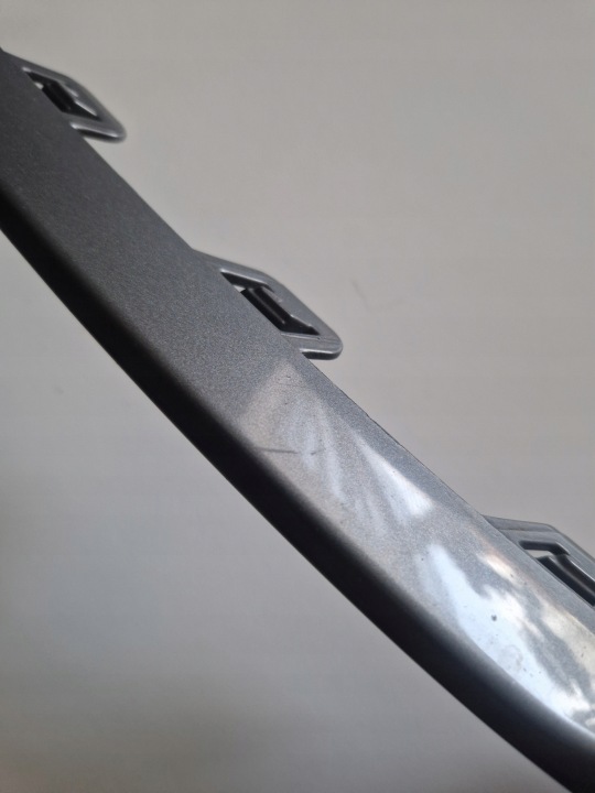 AUDI A6 C8 S-LINE MOULURE DÉCOR GAUCHE CÔTÉ PARE-CHOCS AVANT 4K0807967A
