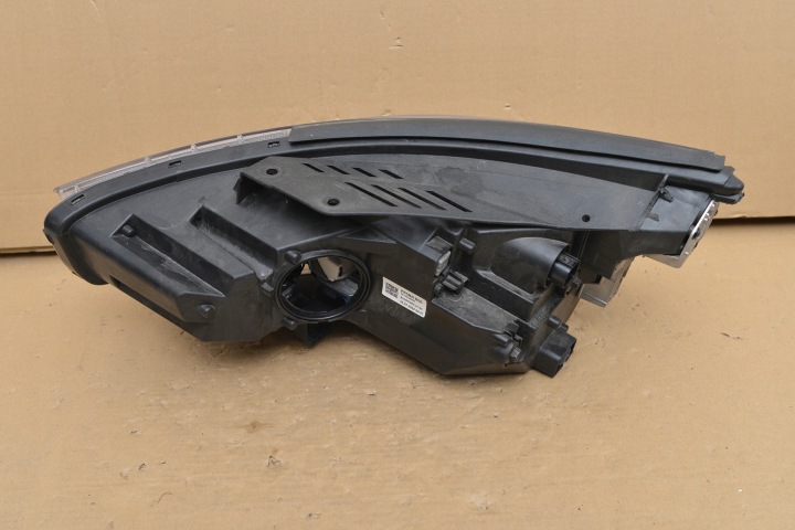 HYUNDAI I30 III 3 LIFT 20-24 PHARE DROITE AVANT EUROPE G492113020