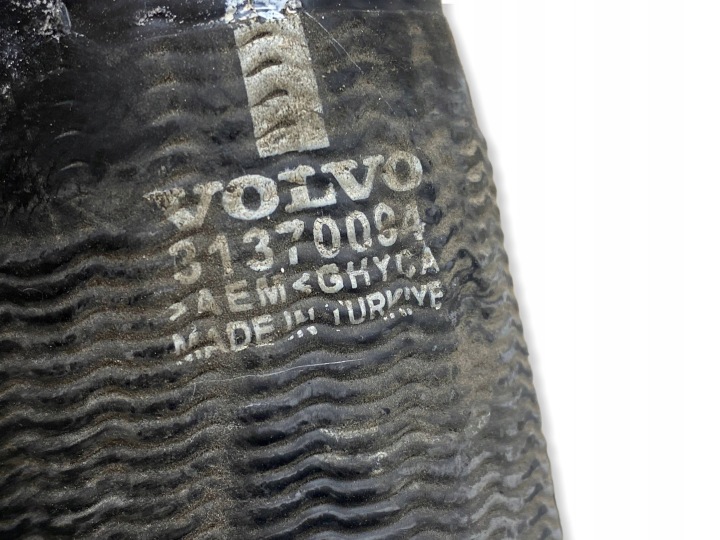 VOLVO XC90 TUYAU ÉCHANGEUR D'AIR DE SURALIMENTATION 31370094