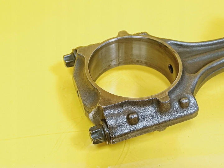 PISTON AVEC BIELLE AUDI A4 B6 1.8 TRUBO ESSENCE M W54 81P32++ NR1
