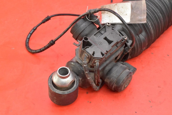 AMORTISSEUR GAUCHE ARRIÈRE 6796929 BMW F01 F02 4.4 V8 407 KM 08-12
