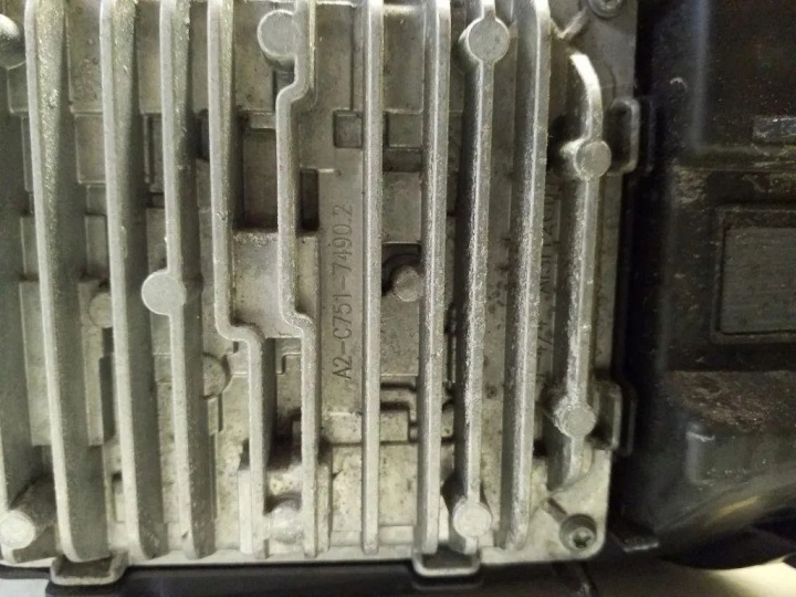 PHARE GAUCHE AVANT VOLVO A2C75174902 1.5L 2021