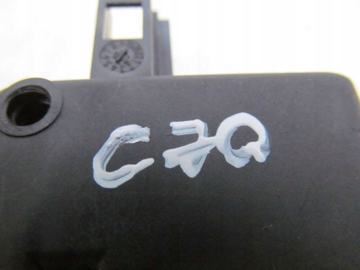 VOLVO C70 06-13 SERRURE SERVOMOTEUR BOUCHONS CARBURANTS 806624