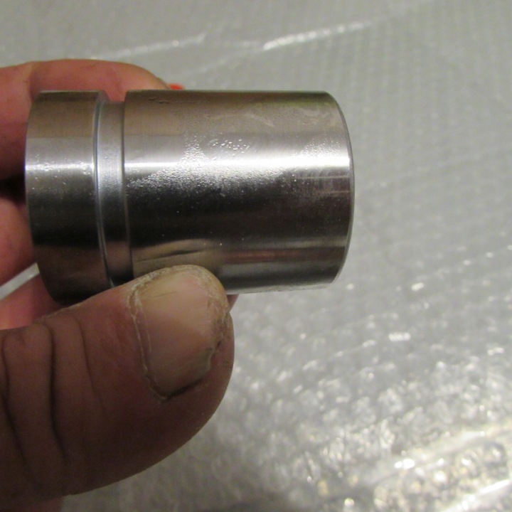 PISTON ÉTRIER ARRIÈRE TOYOTA COROLLA E 12