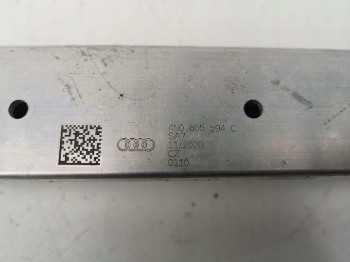 AUDI A8 D5 PANNEAU AVANT RENFORCEMENT 4N0805594C