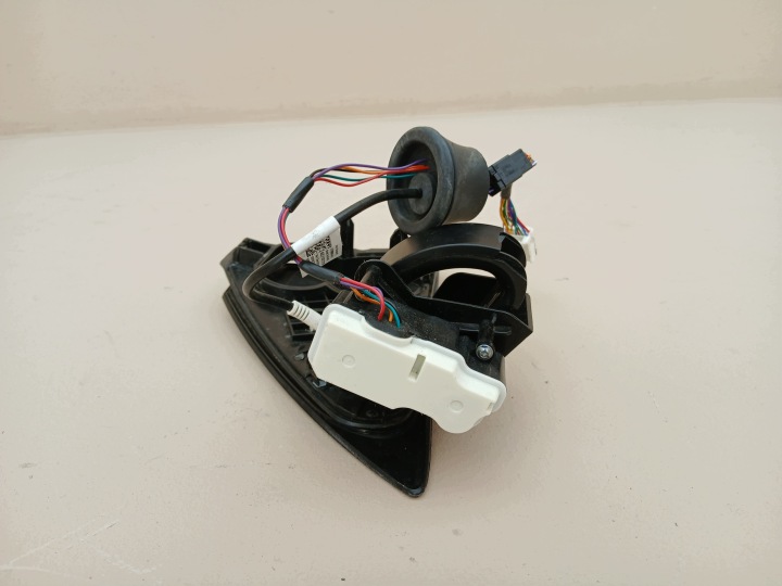 TESLA MODÈLE 3 LIFT Y 2020- CLAPET DOUILLES LADOWANIA 1505514-00-D