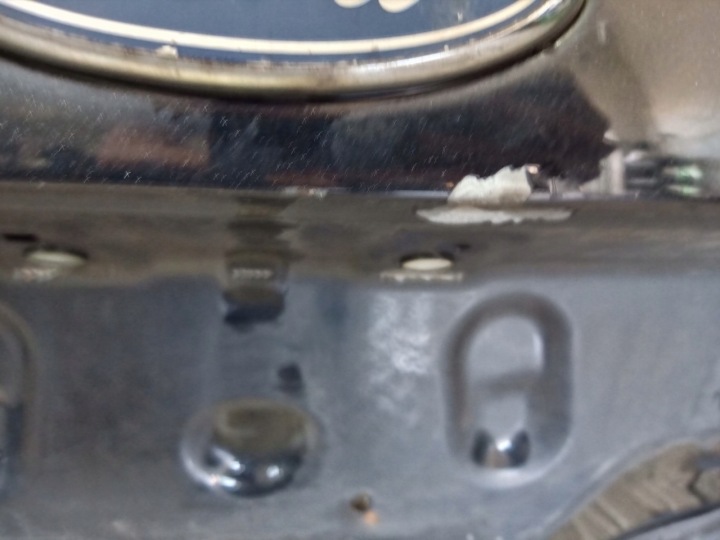 COUVERCLES DE COFFRE COUVERCLES DE COFFRE FORD MONDEO MK4 G6