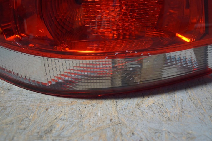 VW GOLF VI PHARE GAUCHE ARRIÈRE (S2281)