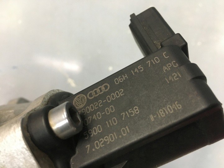 LEON III 5F CUPRA 2.0 TSI TURBOCOMPRESSEUR 06K145874F