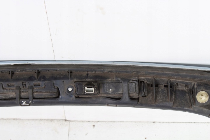 BMW E83 X3 MOULURE CACHE COUVERCLES DE COFFRE ÉCLAIRAGE ARRIÈRE