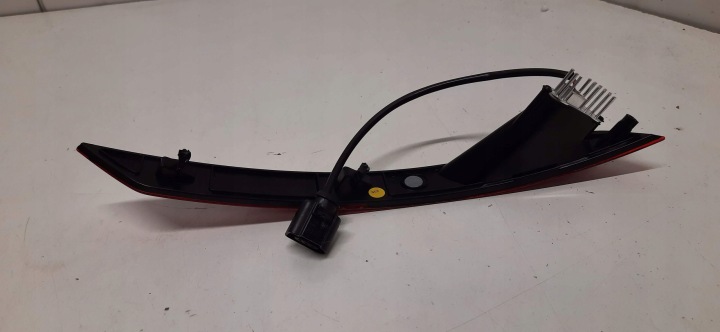 RÉFLECTEUR LED ANTIBUÉE GAUCHE OE KAROQ 57A945701B
