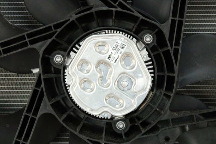 RADIATEURS VENTILATEUR ENSEMBLE BMW 4 G26 G22 G23 420D XDRIVE 2.0D 190KM 17KM!