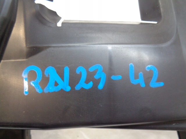 CITROEN C4 III C41 GUIDE D'AIR DROITE NEUF