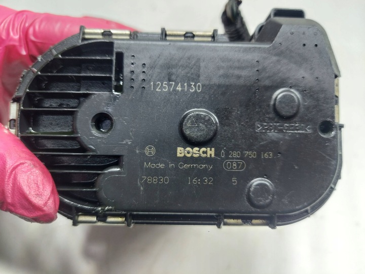 PAPILLON DES GAZ 0280750163 OPEL VECTRA C 2.8