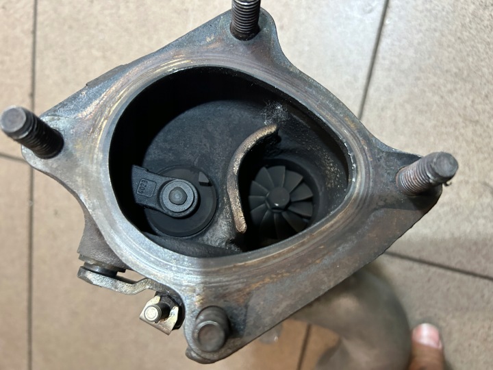 TURBOCOMPRESSEUR K03 DROITE AUDI A6 C5 2.7 BI TURBO AZA AJK ARE