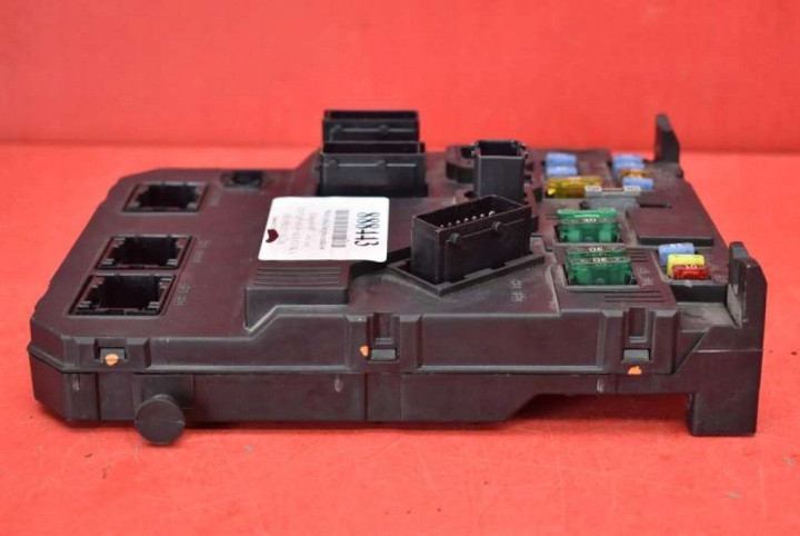 BOÎTE FUSIBLES FUSIBLE 9655221080 PEUGEOT 407 1.6 HDI 109 KM 04-10