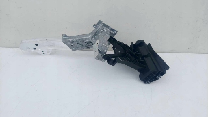 MERCEDES E CLASSE W213 SUPPORT OCULAIRE PHARES GAUCHE OE 1834