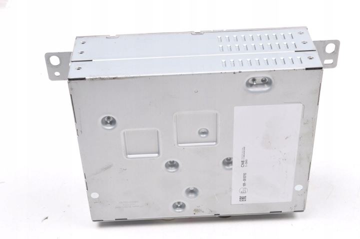 JAGUAR F-PACE X761 RADIO NAVIGATION L8B2-19L300-PN