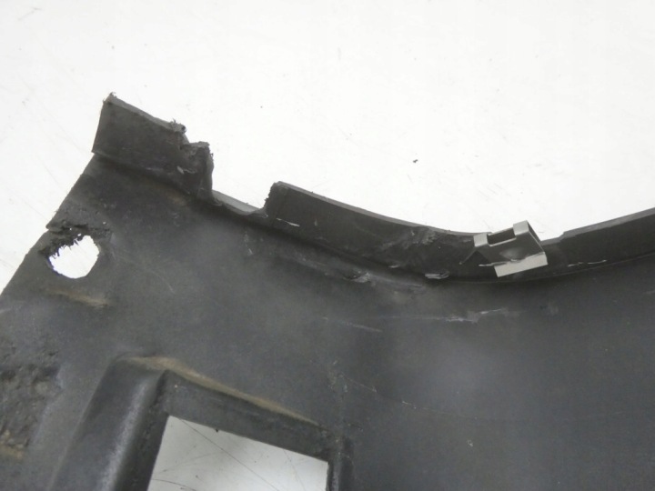 AUDI TT 8J MOULURE SEUIL DROITE EXTÉRIEUR 8J0853856D