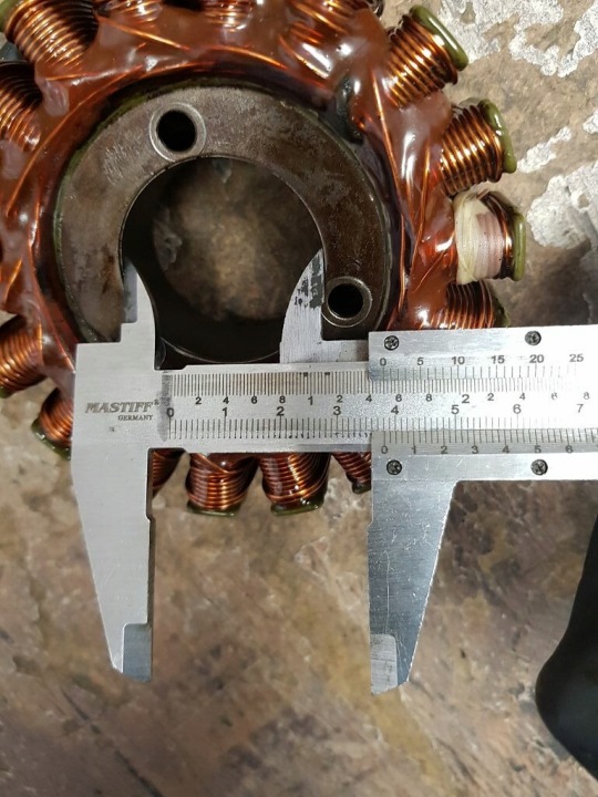 CHARGEMENT STATOR CHÂSSIS ALTERNATEUR SUZUKI DL650 V-STROM 2007-16R.