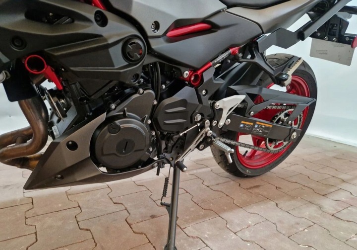 KAWASAKI AVEC KAWASAKI 500 Z500 CATÉGORIE A2 SPROWADZONY Z650 Z800 MGMOTO
