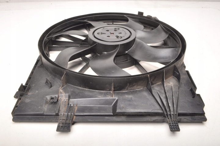 MERCEDES W205 W213 2.2 CDI VENTILATEUR RADIATEUR A0999061000