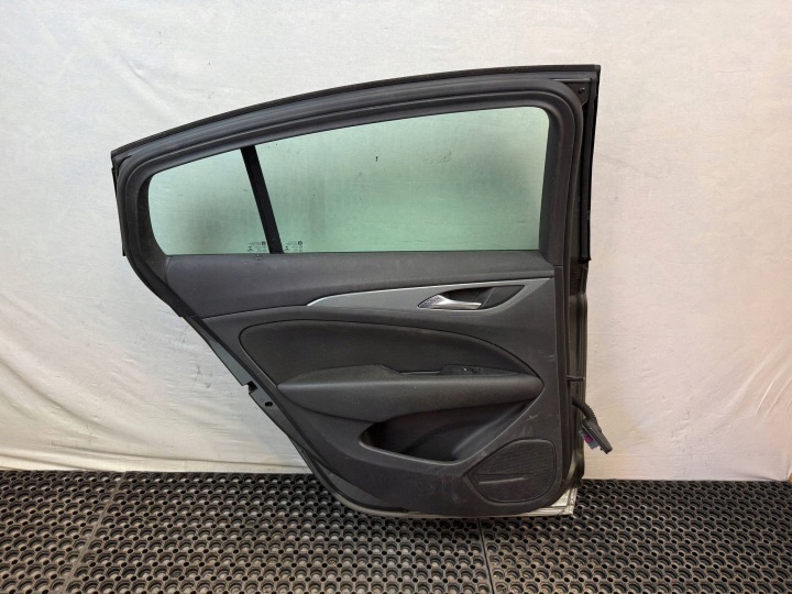 PORTES ARRIÈRE ARRIÈRE GAUCHE BERLINE OPEL INSIGNIA II B CODE VERNIS Z10A 2017-