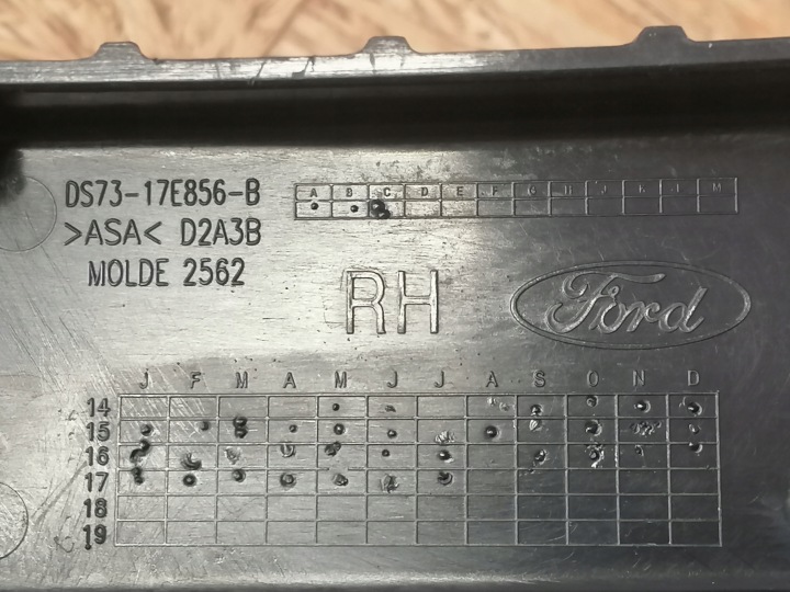 FORD MONDEO MK5 GLISSIÈRE POIGNÉE PHARES DROIT AVANT DS73-17E856-B