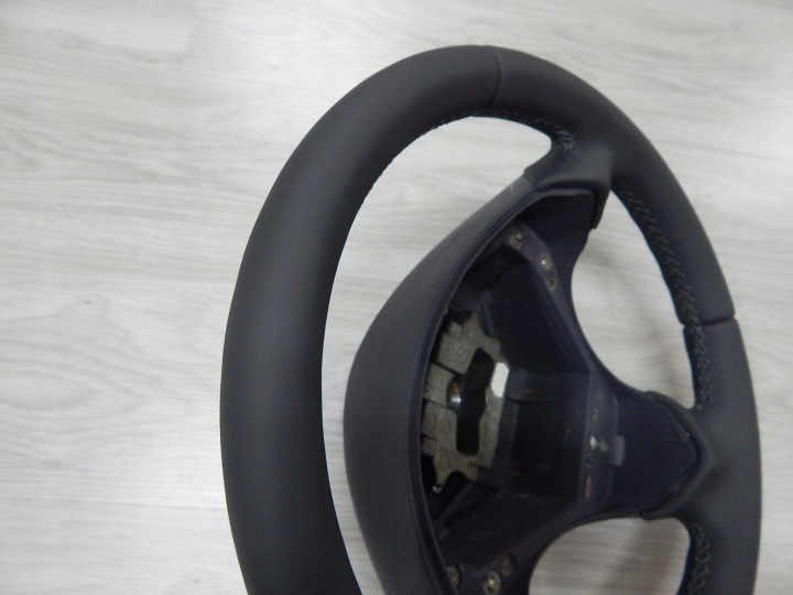 MERCEDES A-KLASA W168 LIFT VOLANT NEUF CUIR REVÊTEMENT A1684601203