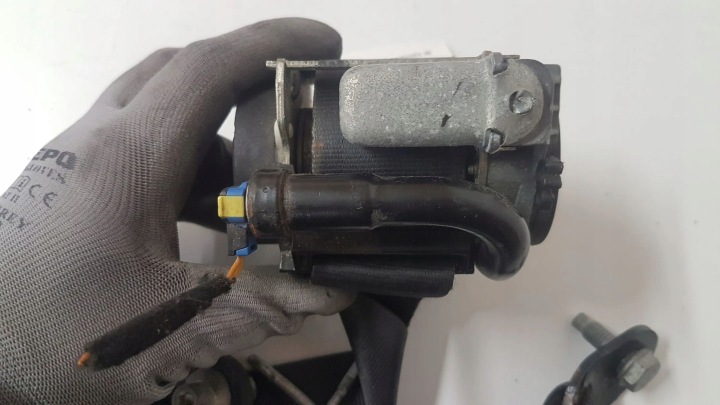AVANT CEINTURE DE SÉCURITÉ AVANT CÔTÉ GAUCHE PEUGEOT 308 9042508