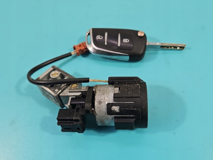 ORDINATEUR CONTRÔLEUR MOTEUR IAW6LPC105 PEUGEOT 207 1.4 16V