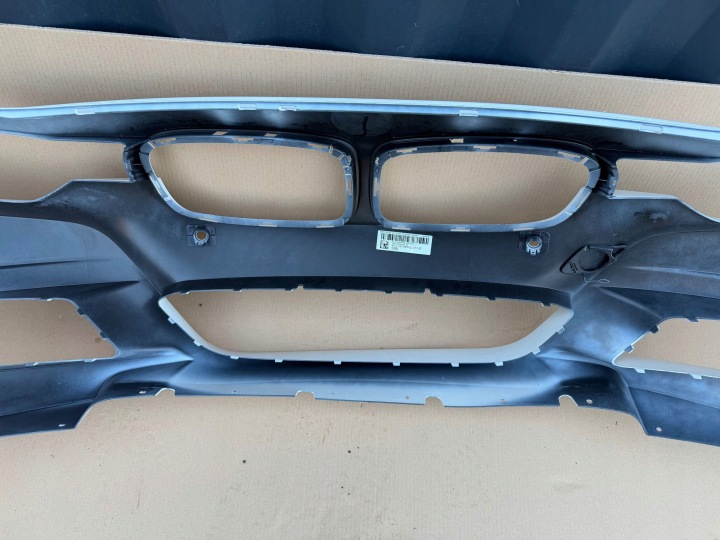 PARE-CHOCS AVANT BMW 3 F30 F31 LCI LIFT ORIGINAL NON KLEJONY