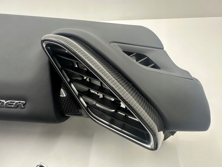 CONSOLE TABLEAU DE BORD COUSSINS COURROIES FERRARI 488 GTB SPIDER F154