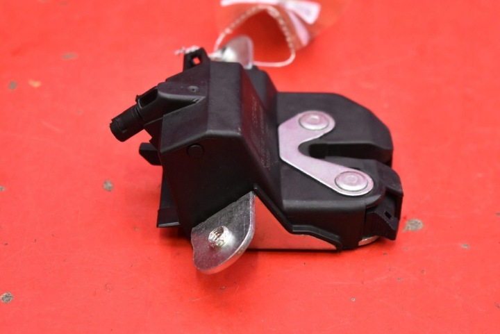 SERRURE COUVERCLES DE COFFRE ARRIÈRE COUVERCLES DE COFFRE 13317445 OPEL MERIVA B 10-14