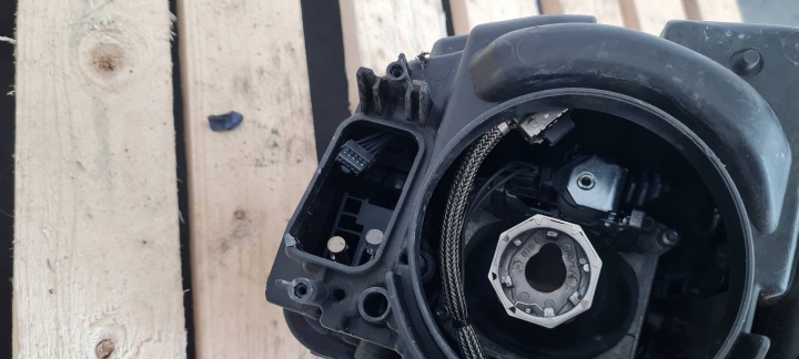 A5 8T LIFT PHARE PROJECTEUR DROIT DROITE AVANT ANGLAIS 8T0941006C