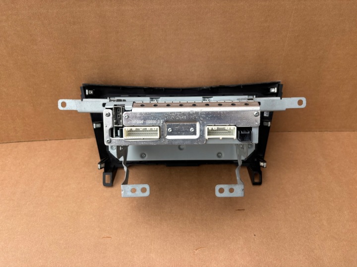 RADIO NISSAN 281854CA0A 13-16 EN TRÈS BON ÉTAT