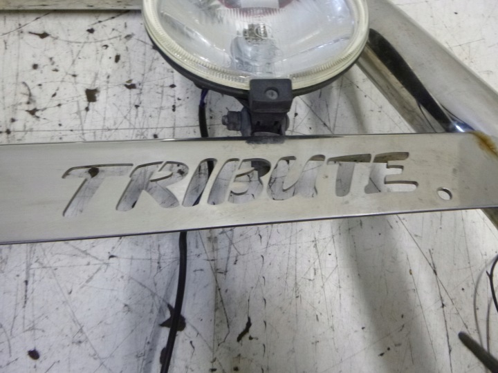 HAUTES CANALISATIONS AVEC GRILLE DE RADIATEUR MAZDA TRIBUTE 2.3 2000-2007