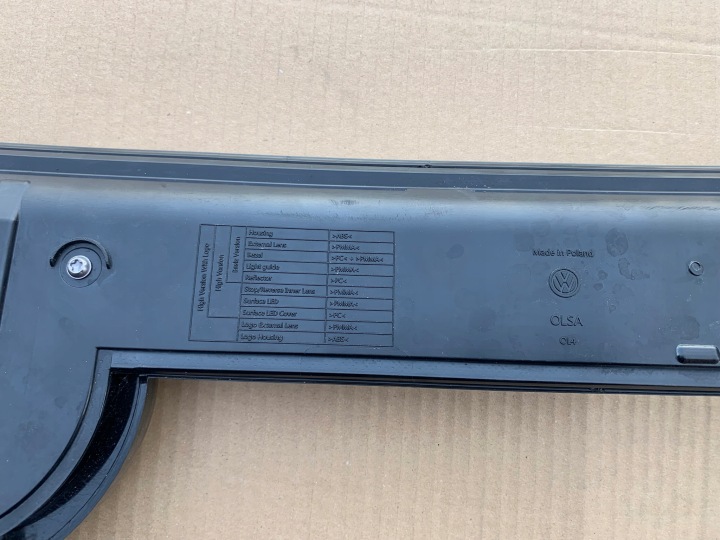 VW ID4 ID.4 PHARE LED ARRIÈRE CACHE COUVERCLES DE COFFRE COUVERCLES DE COFFRE ARRIÈRE 11A945093