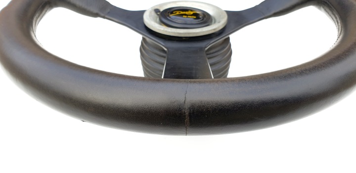 VOLANT SPORTIVE SPORT HELLA DESIGN MOMO ADAPTATEUR L8010