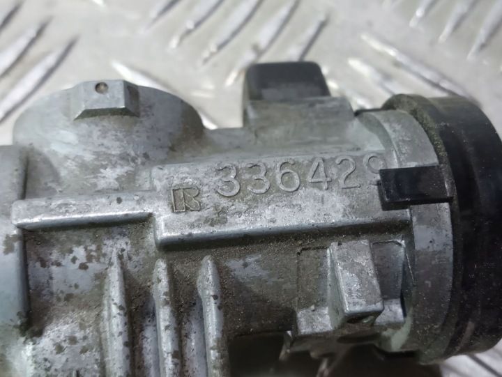 CONTACTEUR D'ALLUMAGE MITSUBISHI GALANT 336429
