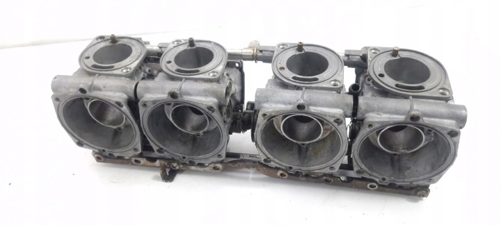 HONDA CBR 600 F1 PC23 89-90 CARBURATEURS