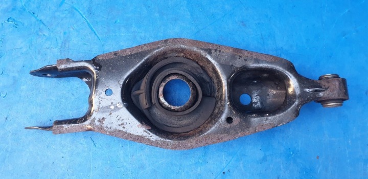 KIT BRAS DE SUSPENSION ARRIÈRE ARRIÈRE MASERATI GHIBLI M157