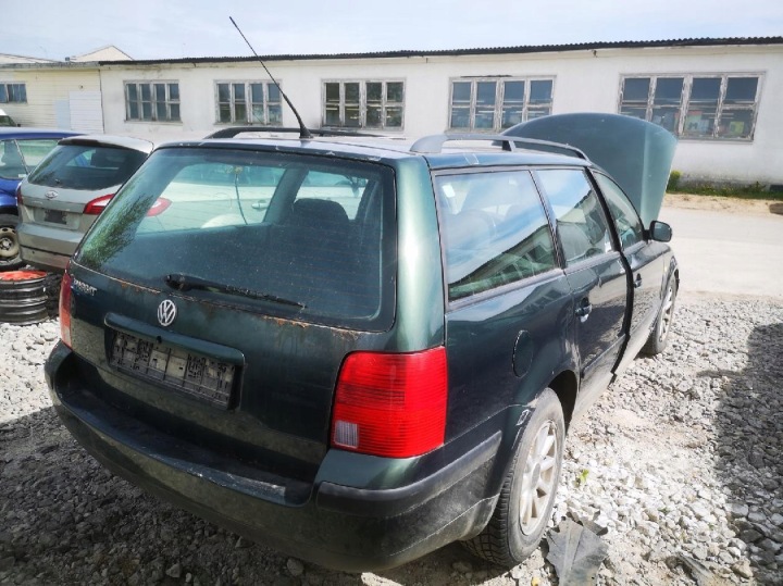 VOLKSWAGEN PASSAT CHARNIÈRE AVANT PORTES AVANT 1999 1.9L