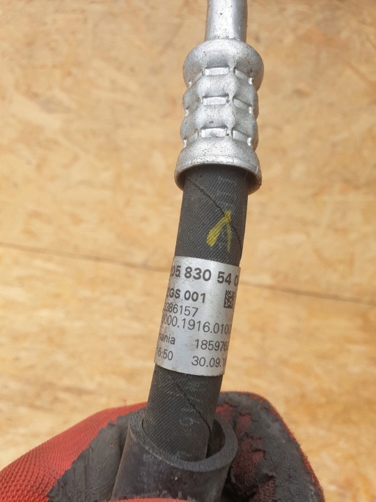 MERCEDES W205 TUYAU FIL CLIMATISATION A2058305404 A2058305504 2.0 HYBRIDE