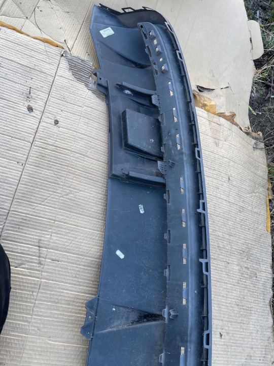SPOILER DANS PARE-CHOCS ARRIÈRE ARRIÈRE A1 S LINE 8XA807421M