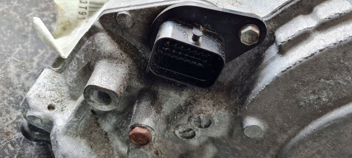 Q3 83A BOÎTE AUTOMATIQUE S-TRONIC 8BIEG 2.0 TFSI RLU 09P300035G