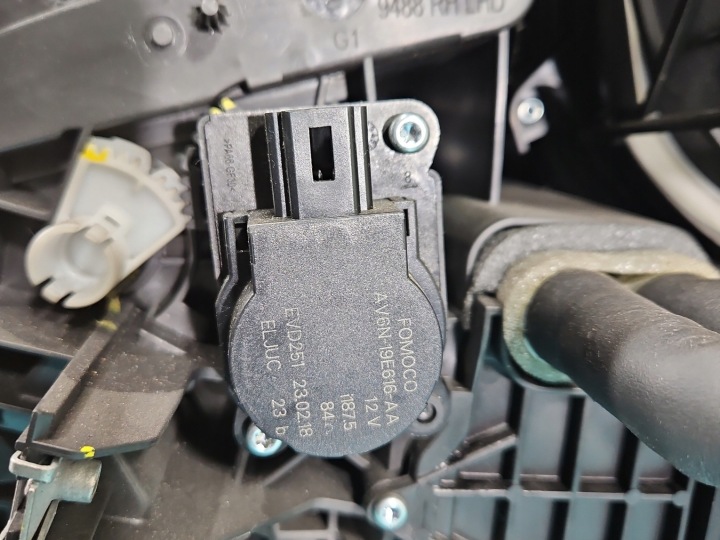 CHAUFFAGE FORD KUGA MK2 II 13-19 GV61-19B555-EB VPGV61-19840-AA EUROPE