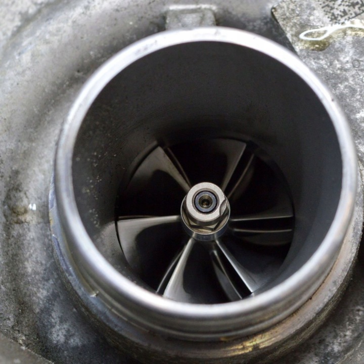 MERCEDES-BENZ E A207 2015 TURBINE
